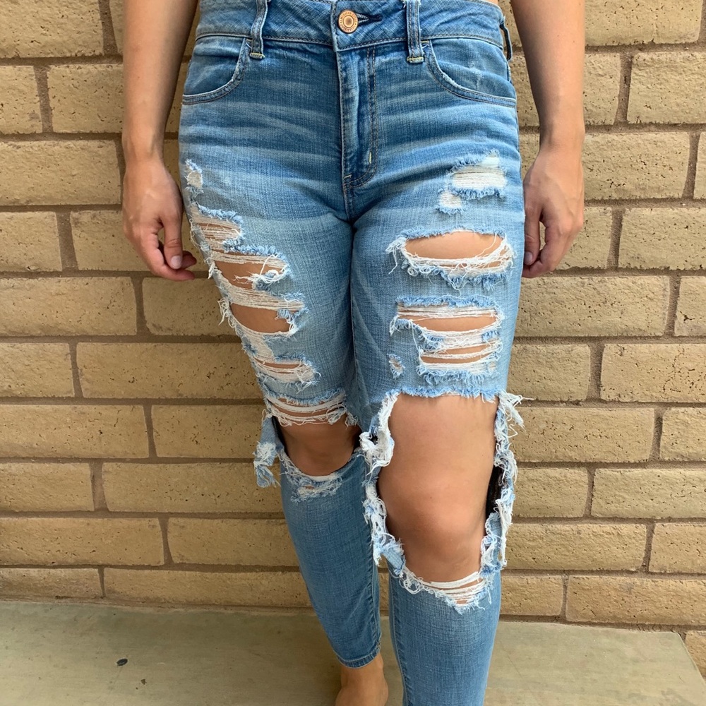 American Eagle Ripped Skinny Jeans